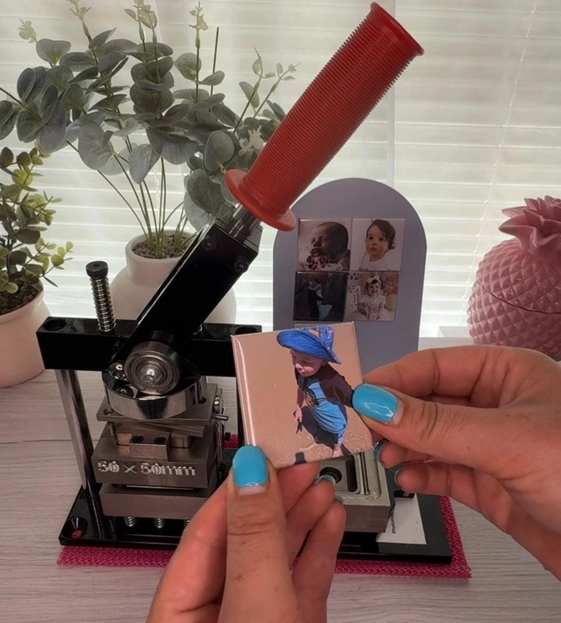 How Custom Photo Magnets Are Made — A Peek Behind the Scenes